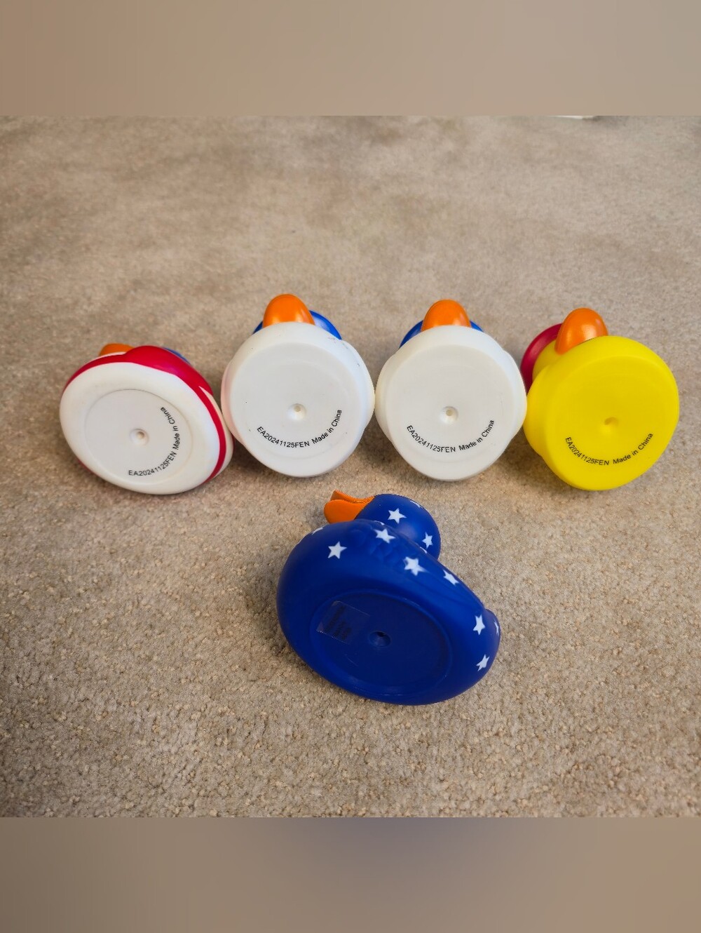 Patriotic Rubber Duck Set • 5‑Pack • USA Theme • Red, White, Blue And Yellow - Picture 4 of 4
